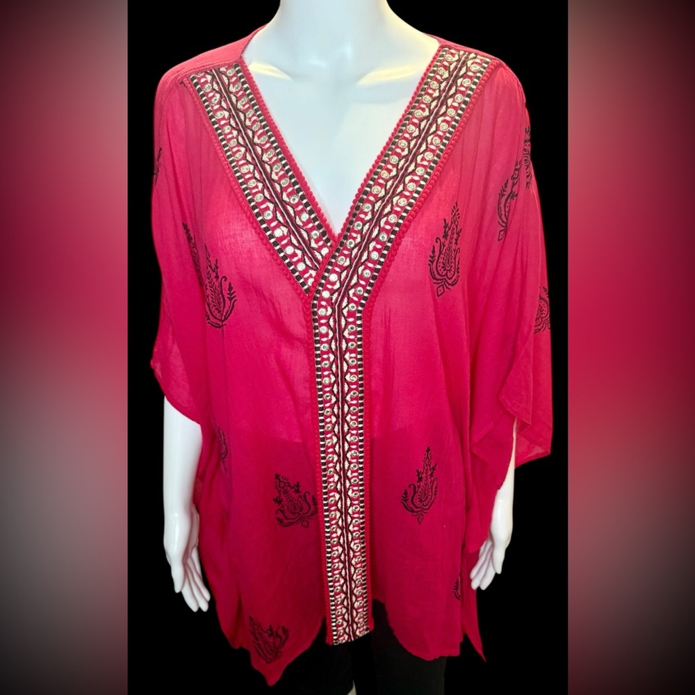 CHICOS Pink V neck Caftan top w/embellished mirrored accents Size L/XL